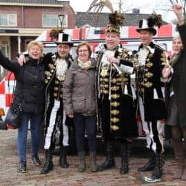 Brabants Buske kwam langs voor Prins Ruud d’n Urste en zijn adjudanten